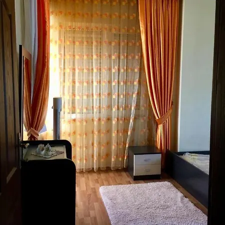 Apartman Huzurlu Ve Rahat Antalya