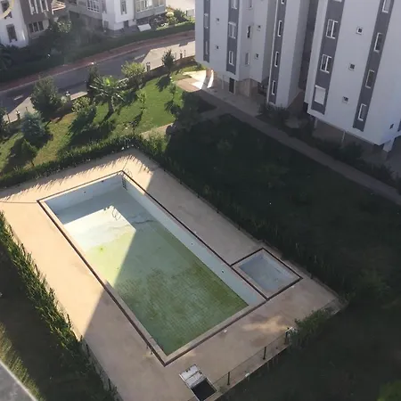 Apartman Huzurlu Ve Rahat *